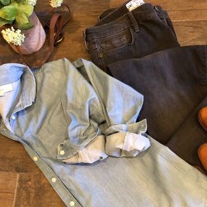 Loft Long Sleeved Blue Collared Chambray Shirt S